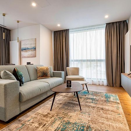 Novos Aparthotel ブカレスト エクステリア 写真