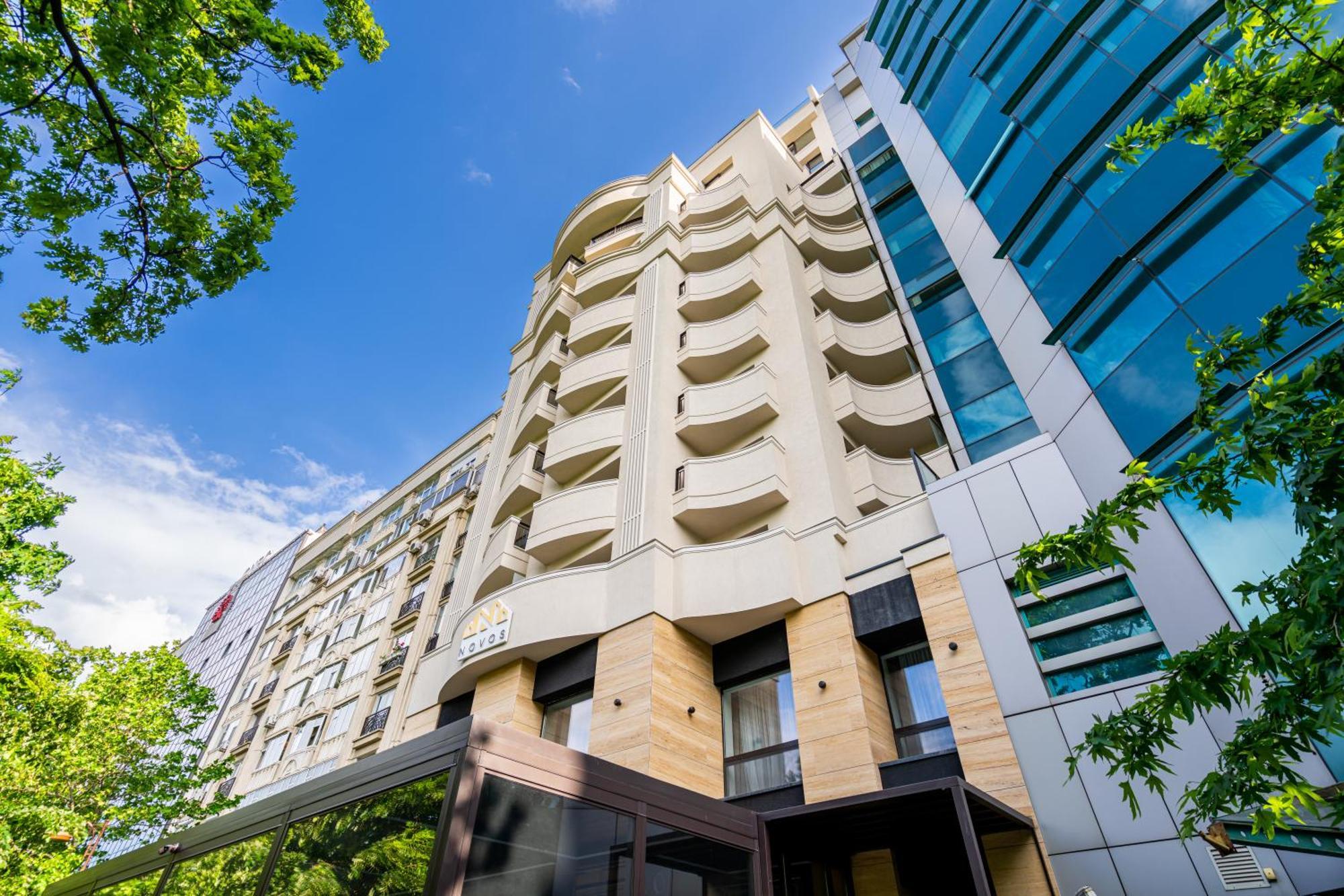 Novos Aparthotel ブカレスト エクステリア 写真