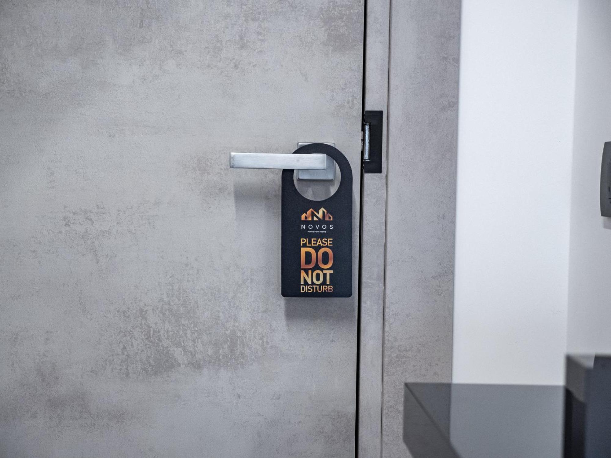 Novos Aparthotel ブカレスト エクステリア 写真