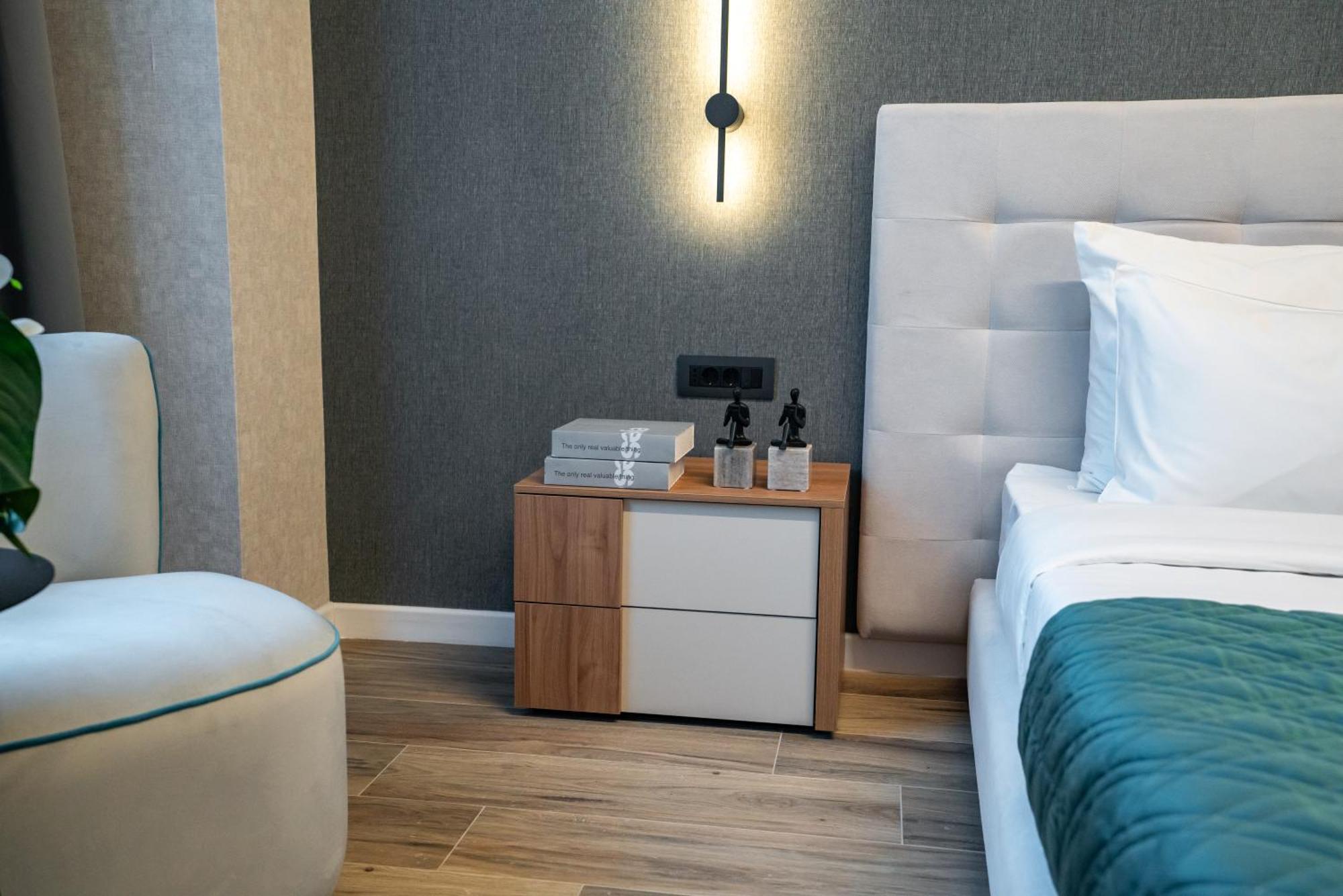 Novos Aparthotel ブカレスト エクステリア 写真
